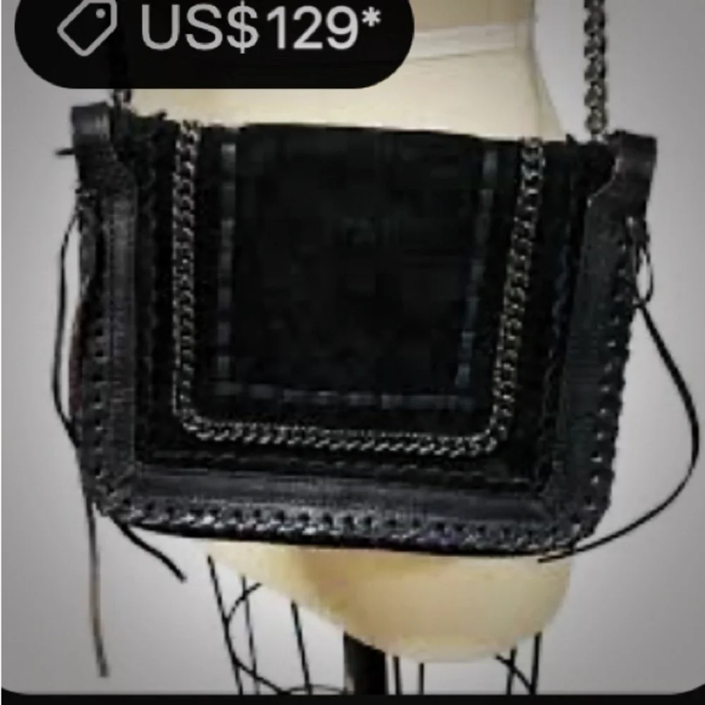 Vintage style Y2K Zara Black Crossbody Bag with Silver Chain - Picture 3 of 16